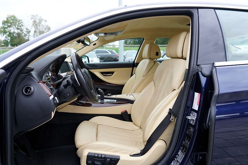 BMW Řada 6 650i xDrive Gran Coupé/Mpaket - fotka 23 z 50