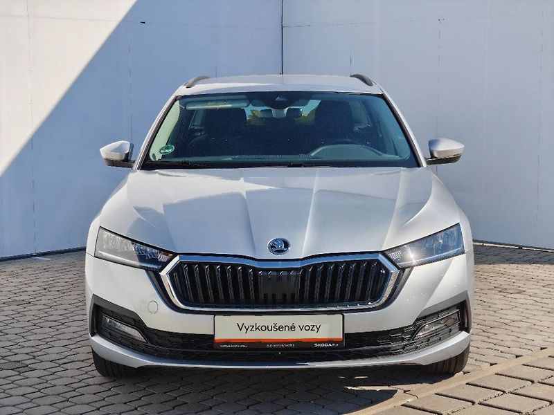Škoda Octavia Ambition 6MP 2,0TDI - fotka 4 z 21