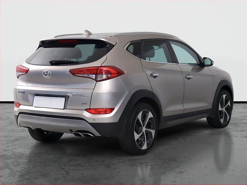 Hyundai Tucson (2016) 2.0 CRDi, 4X4, Automat, Kůže - fotka 5 z 20