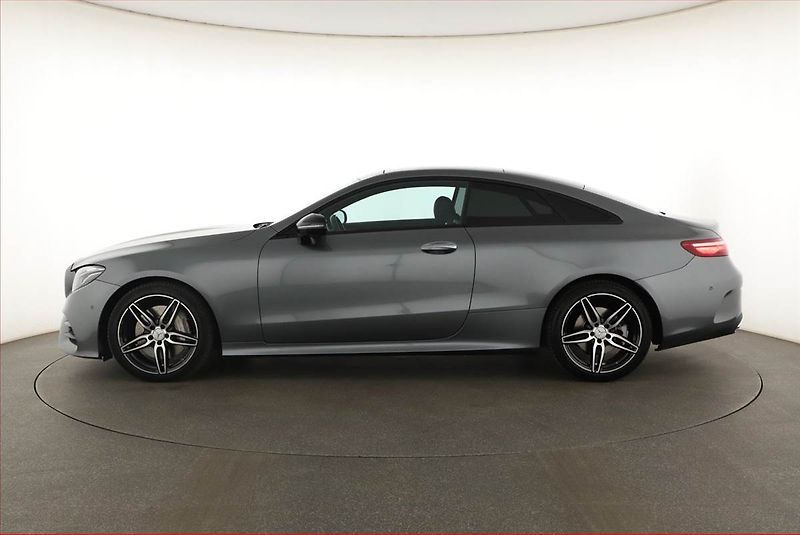 Mercedes-Benz Třídy E (2019) E 400 d - fotka 3 z 20