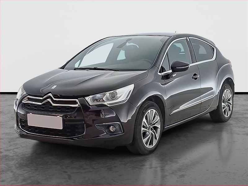 DS Automobiles DS4 (2015) 1.6 BlueHDi, ČR,1.maj, Navi - fotka 2 z 17