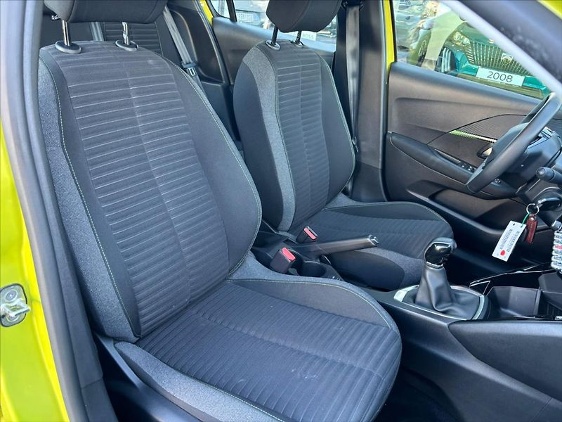 Peugeot 208 1,2 PureTech  Active-Manuál 5k - fotka 18 z 19