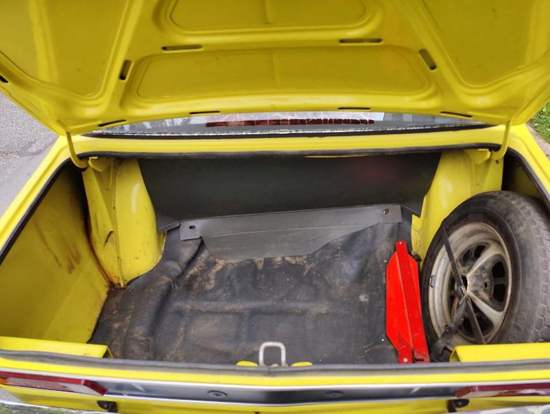 Opel Kadett - C  původní stav - fotka 12 z 20