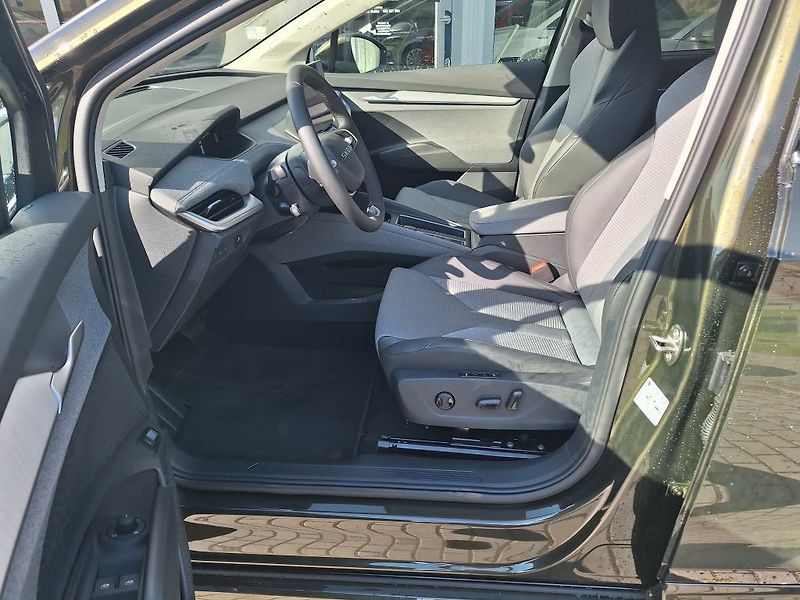 Škoda Enyaq Selection 85Kwh 210kW - fotka 9 z 11