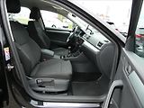 Škoda Superb 1,6 TDi 88kW DPH 2x kola - náhled 19