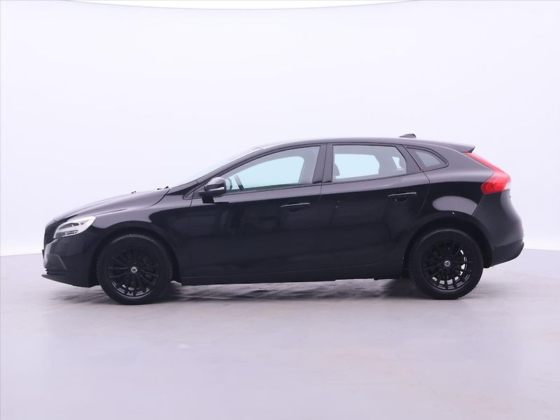 Volvo V40 2,0 D2 Drive-E Aut Momentum - fotka 4 z 25