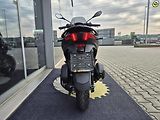 Piaggio MP3 300 (2024) Deep Black - náhled 4