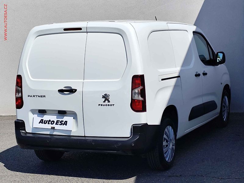 Peugeot Partner (2020) 1.5HDi MAXi, 2.maj,ČR, AC - fotka 4 z 20