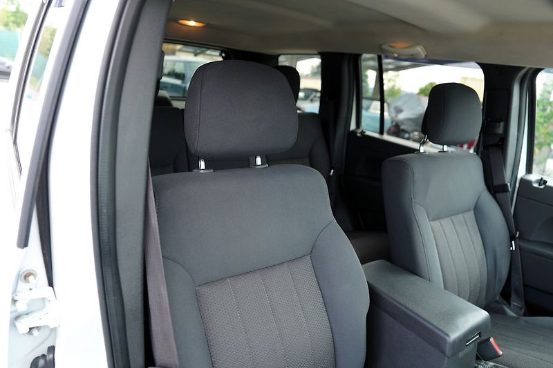 Jeep Cherokee 2.8 CRD L/automat/tažné/klima/ - fotka 26 z 37