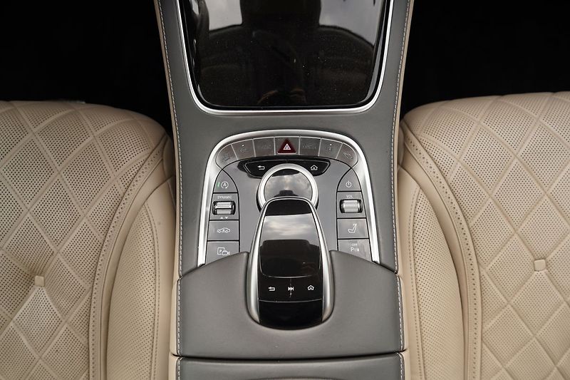 Mercedes-Benz Třídy S S560 4Matic V8 Designo/470PS - fotka 34 z 42