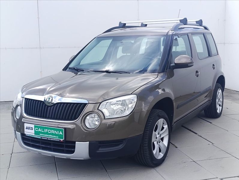Škoda Yeti 1,6 TDi Navi Klima Tempomat - fotka 2 z 33