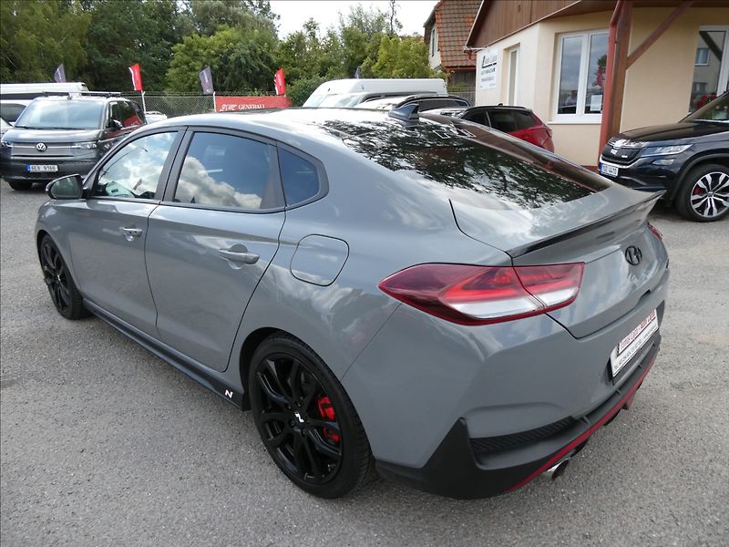 Hyundai i30 2,0 i N 202kW serviska - fotka 7 z 50
