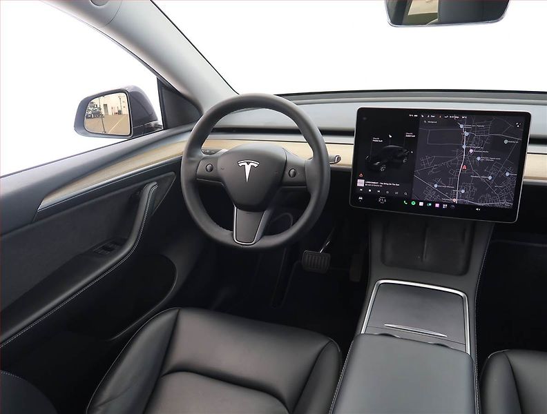 Tesla Model Y (2022) Long Range AWD 79kWh, SoH 91% - fotka 7 z 33