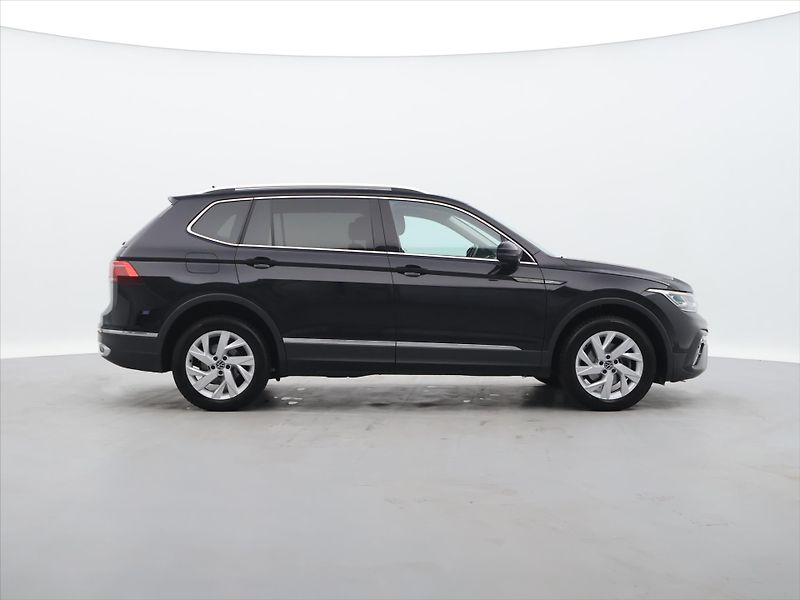 Volkswagen Tiguan 1,5 TSI EVO 110kW DSG Elegance - fotka 8 z 26