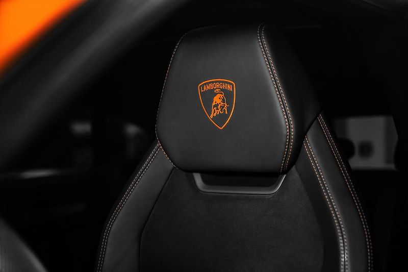 Lamborghini Urus 360°/B&O/PANO/ANIMA/23