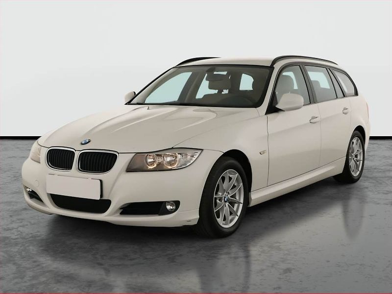BMW Řada 3 (2011) 318 i, Serv.kniha - fotka 2 z 16
