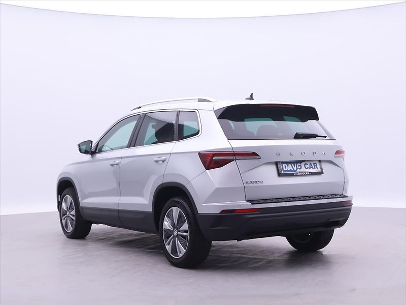 Škoda Karoq 1,5 TSI 110kW DSG CZ Style DPH - fotka 4 z 36