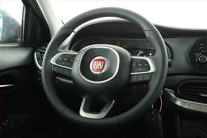 Fiat Tipo (2016) 1.4 16V, Tempomat - fotka 12 z 12