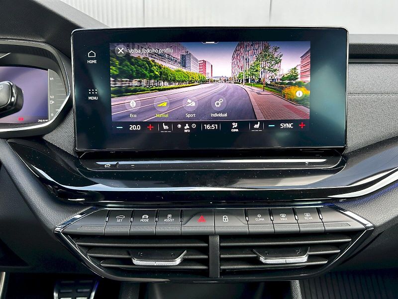Škoda Octavia (2024) Combi 1.5 TSI e-TEC 110kW DSG - fotka 20 z 35