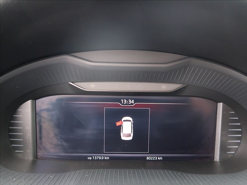 Škoda Octavia 2,0 TSi,180kW,RS,NovéČR,DPH - fotka 11 z 31
