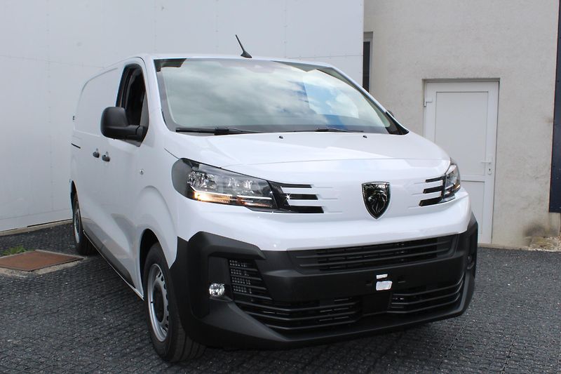 Peugeot Expert (2026) Furgon L2 1.5 BlueHDi 120k - fotka 3 z 16