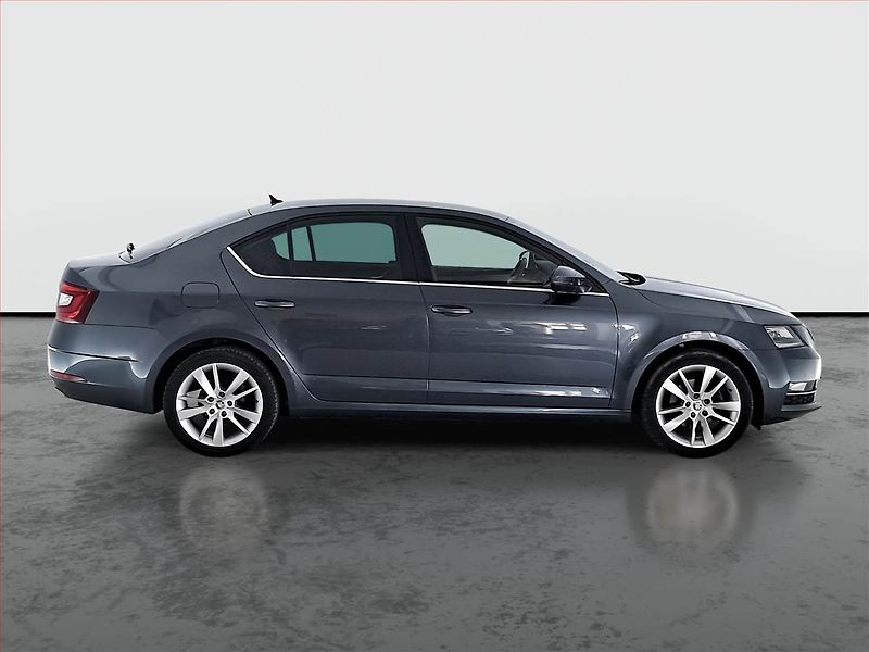 Škoda Octavia (2018) Style Plus 1.0 TSI, Serv.kniha - fotka 6 z 18
