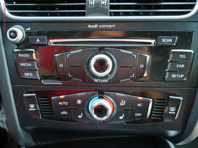 Audi A5 (2014) 2.0TDi Quattro, ČR, S-line - fotka 18 z 21