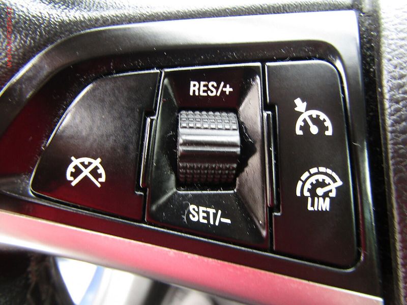 Opel Zafira (2016) 2.0 CDTi, ČR, AT, park.asist - fotka 13 z 22