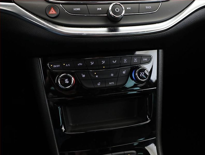 Opel Astra (2020) 1.2 Turbo, Serv.kniha, Kůže - fotka 10 z 16