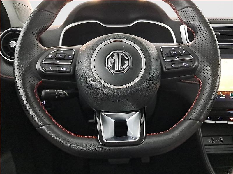MG ZS (2023) 1.0 Turbo, Automat, ČR,1.maj - fotka 17 z 17