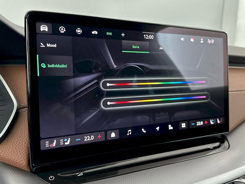 Škoda Octavia (2025) Combi 1.5TSI 110kW Exclusive S - fotka 21 z 35