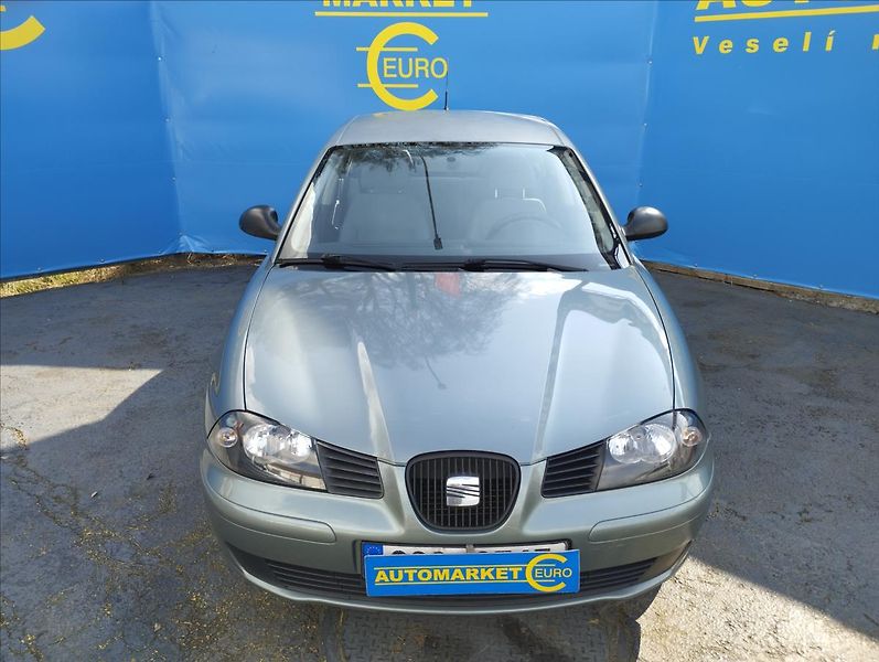 Seat Cordoba 1,4 - fotka 2 z 14