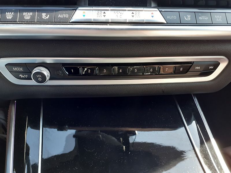 BMW X5 (2019) 30d xDrive  M -SPORT - fotka 20 z 39