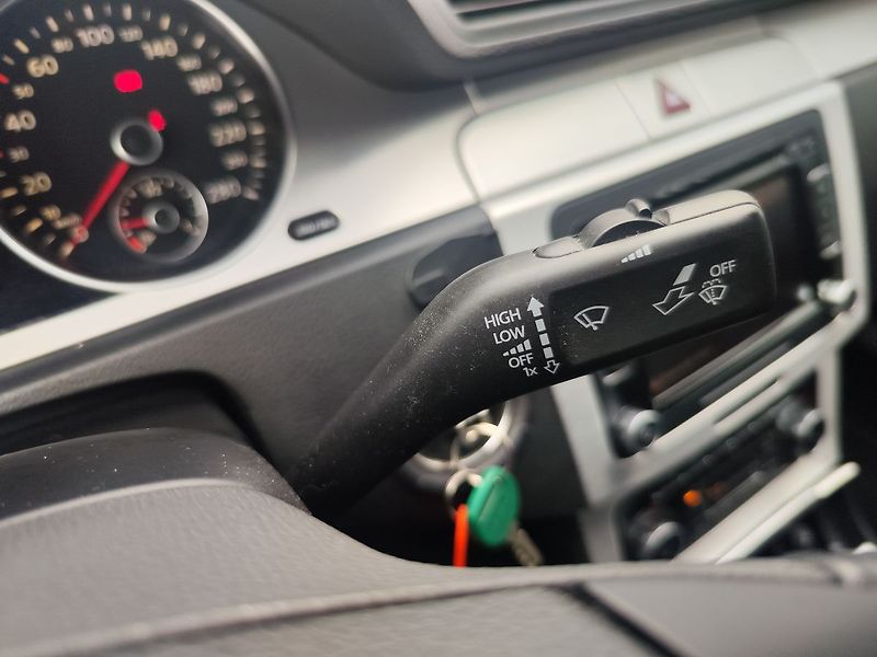 Volkswagen CC 1.8 TSI/118kW Sport - fotka 25 z 33