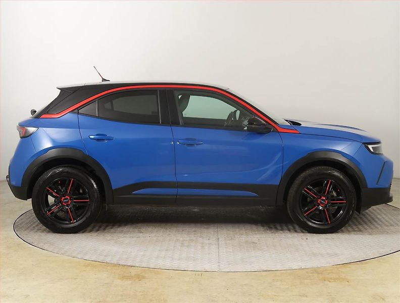 Opel Mokka (2022) 1.2 Turbo, Automat, Tempomat - fotka 6 z 19