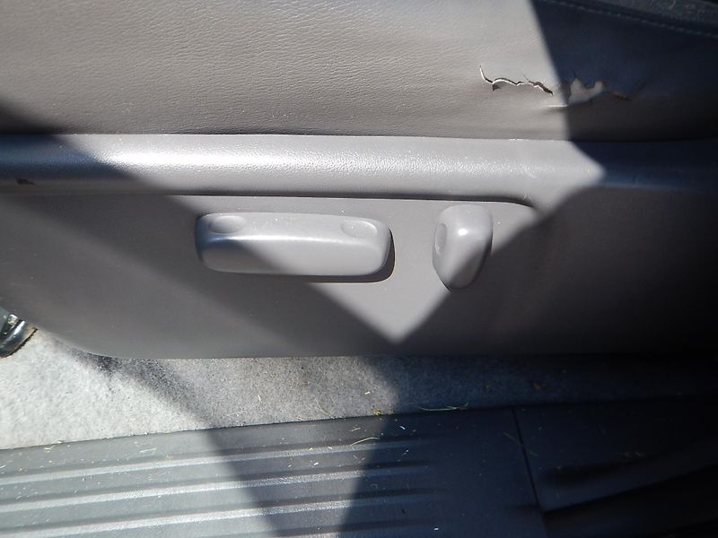 Toyota Hilux 3.0 D-4D, 4x4, AUTOMAT, TAŽNÉ - fotka 19 z 26