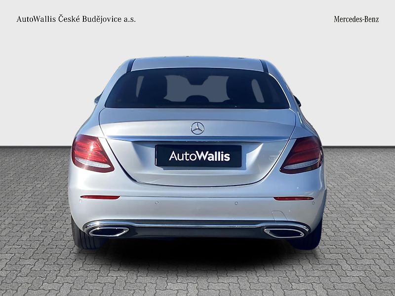 Mercedes-Benz Třídy E E 220 d Avantgarde - fotka 4 z 26