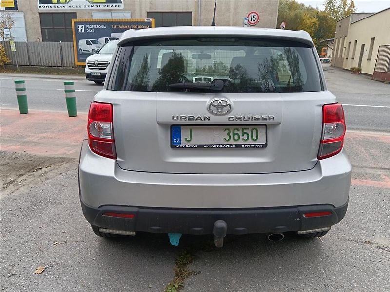 Toyota Urban Cruiser 1,4 D4D High AWD - fotka 10 z 25