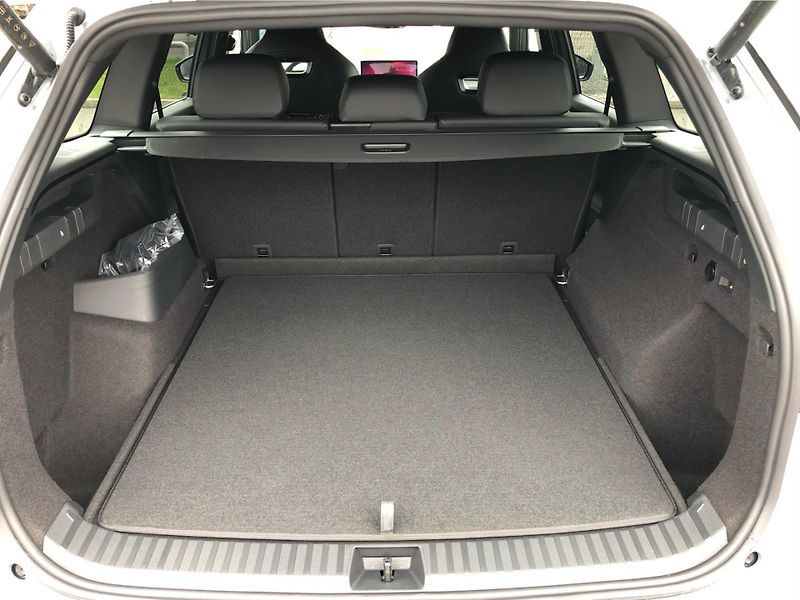 Škoda Kodiaq 2.0 TDi 4x4 DSG 7st. Sportline - fotka 13 z 30