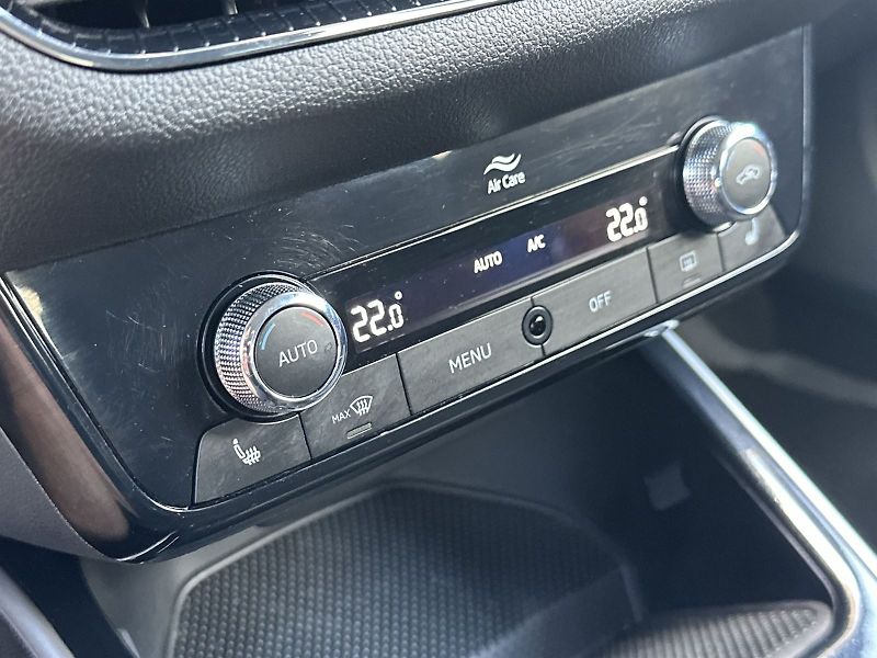 Škoda Fabia (2023) 1.0 TSI Style+ - fotka 15 z 26