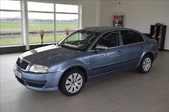 Škoda Superb 2,8 i V6, digi-klima - fotografie inzerátu
