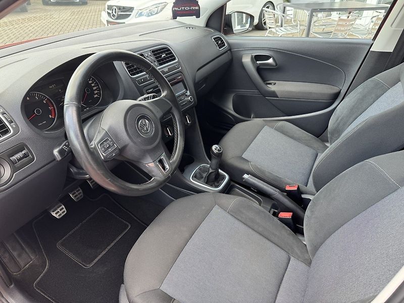 Volkswagen Polo (2011) 1.4i Style Klima Panorama - fotka 25 z 48