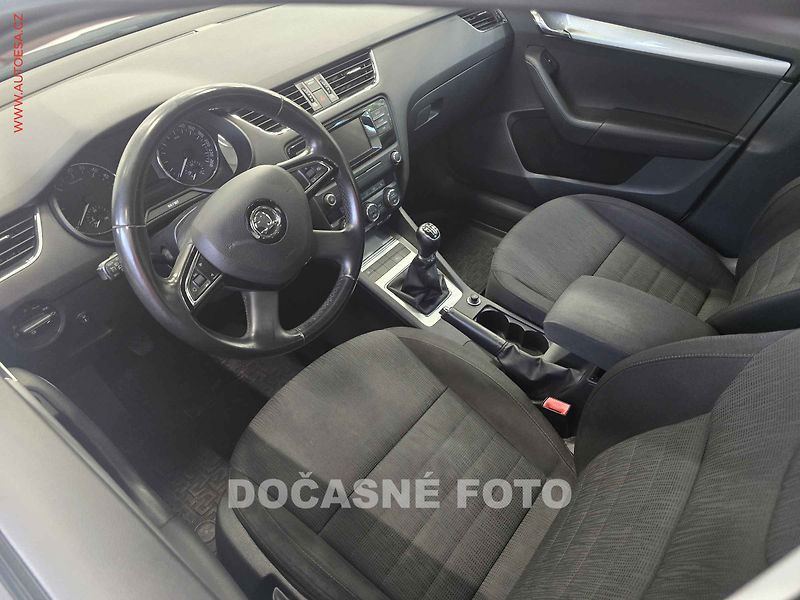 Škoda Octavia (2014) 2.0tdi, ČR - fotka 3 z 3