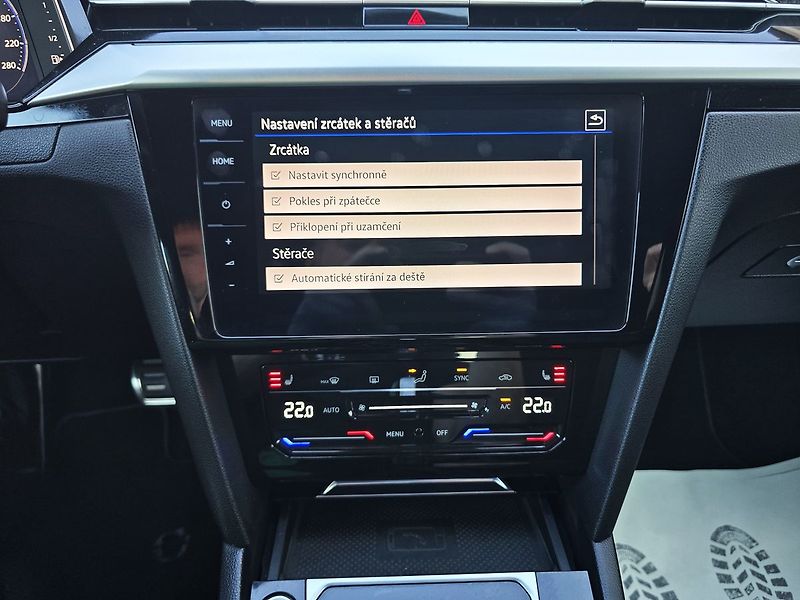 Volkswagen Arteon FL. R-LINE 147kW 4x4 DSG KŮŽE - fotka 42 z 49