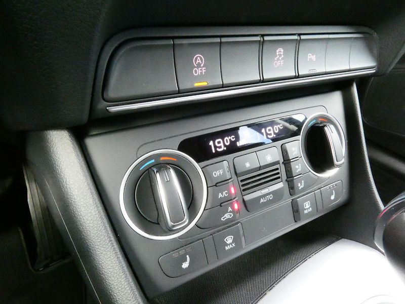 Audi Q3 (2015) 1,4 TFSI 110KW - fotka 26 z 30