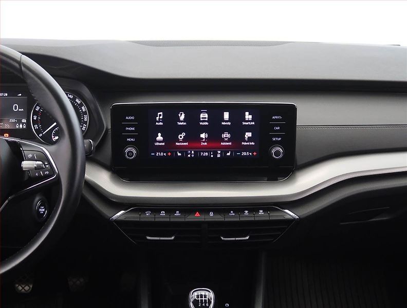 Škoda Octavia (2022) Style 1.0 TSI, Serv.kniha - fotka 12 z 26
