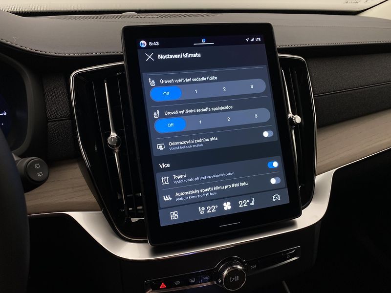 Volvo XC90 (2026) T8 AWD RECHARGE BRIGHT PLUS 7m - fotka 47 z 72