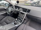 Volvo V60 (2016) D2 2,0D 88 KW TAŽNÉ - náhled 40