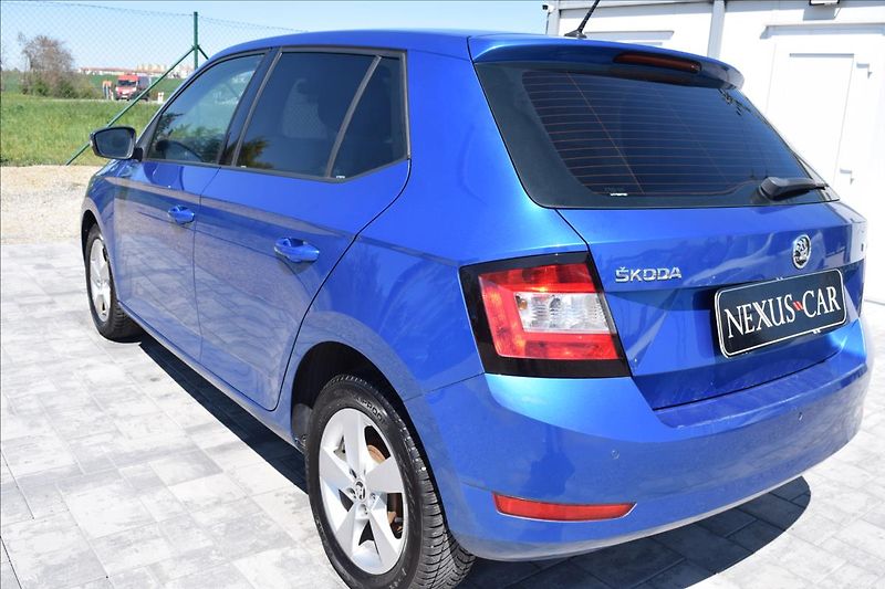 Škoda Fabia 1,0 MPI 55KW VÝHŘEV ALU LPG - fotka 7 z 52