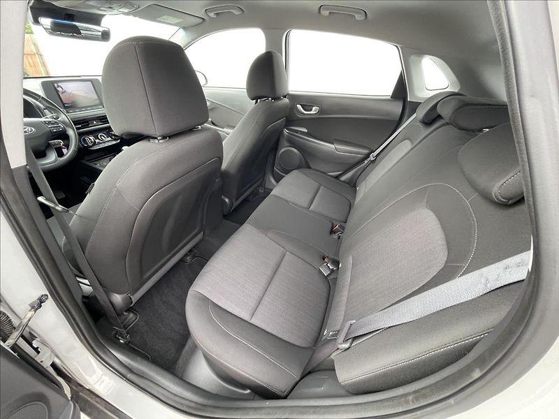 Hyundai Kona 1,0 T-GDI Comfort PDC+Klima - fotka 16 z 23